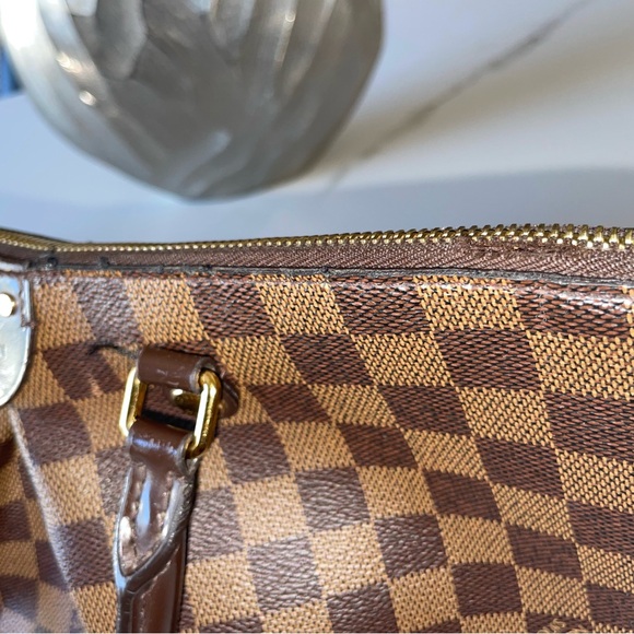 COPY - Authentic Louis Vuitton Siena MM bag - Picture 7 of 12